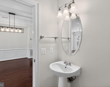 25450 Hopton House Terrace - Photo Thumbnail 19