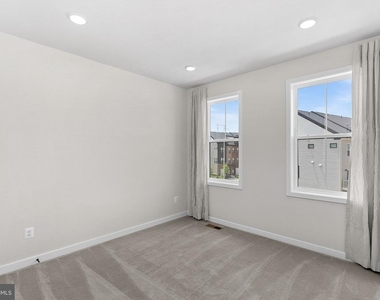 22892 Copper Tree Terrace - Photo Thumbnail 35