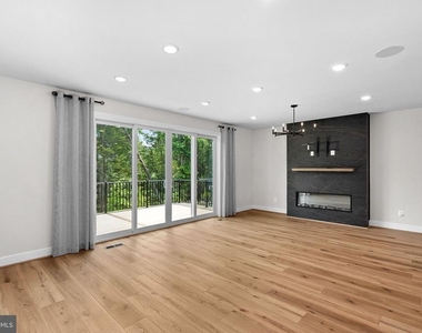 22892 Copper Tree Terrace - Photo Thumbnail 6