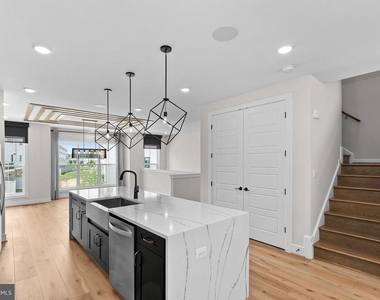 22892 Copper Tree Terrace - Photo Thumbnail 11