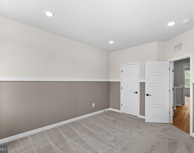 22892 Copper Tree Terrace - Photo Thumbnail 32