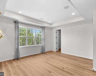 22892 Copper Tree Terrace - Photo Thumbnail 22