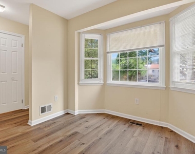 14643 Stone Range Drive - Photo Thumbnail 12