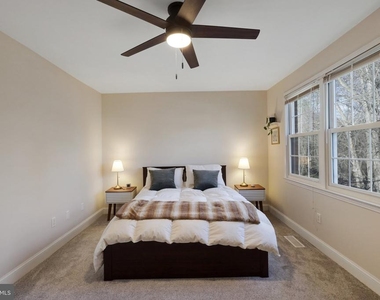 3290 Applegate Court - Photo Thumbnail 15