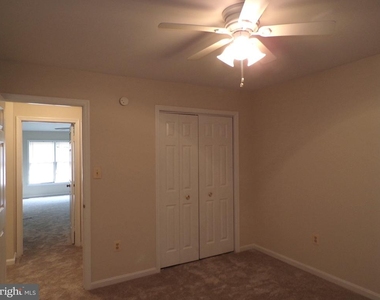 8305 Ridge Crossing Lane - Photo Thumbnail 17