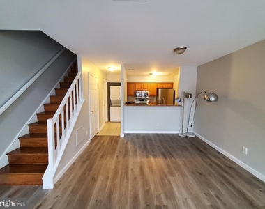 8036 Pantano Place - Photo Thumbnail 6