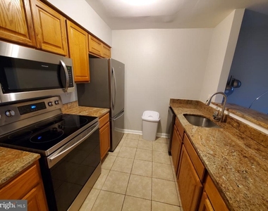 8036 Pantano Place - Photo Thumbnail 8