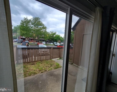 8036 Pantano Place - Photo Thumbnail 20