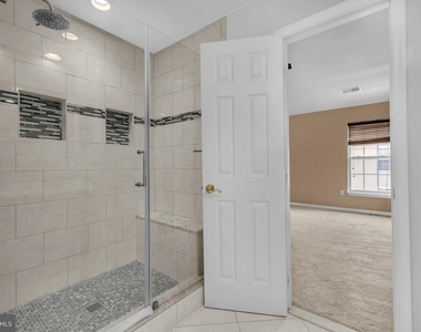 5937 Kirkcaldy Lane - Photo Thumbnail 27