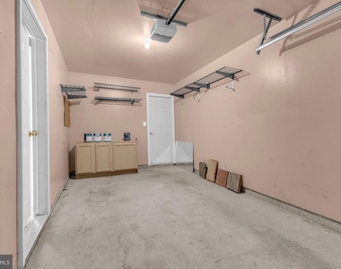 5937 Kirkcaldy Lane - Photo Thumbnail 34