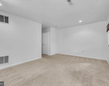 5937 Kirkcaldy Lane - Photo Thumbnail 7
