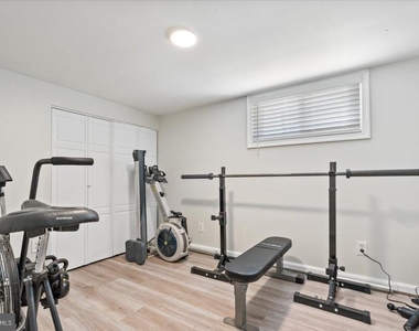 2819 Summerfield Road - Photo Thumbnail 21