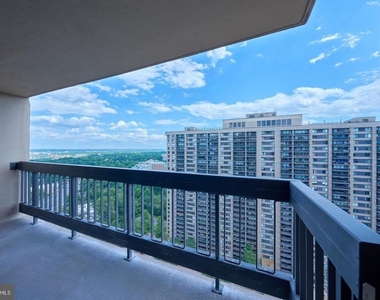 3701 S George Mason Drive - Photo Thumbnail 15
