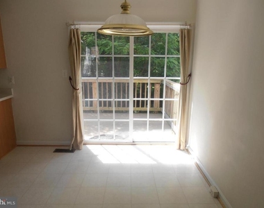 7556 Great Swan Court - Photo Thumbnail 7