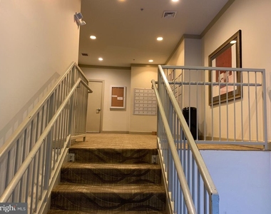 2791 Centerboro Drive - Photo Thumbnail 38