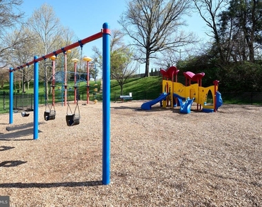 3705 S George Mason Drive - Photo Thumbnail 34
