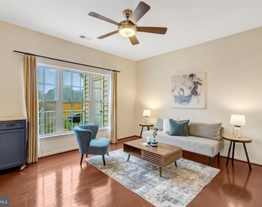 4479 Beacon Grove Circle - Photo Thumbnail 10