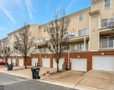 4479 Beacon Grove Circle - Photo Thumbnail 32