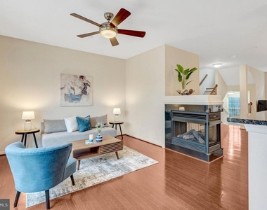 4479 Beacon Grove Circle - Photo Thumbnail 12