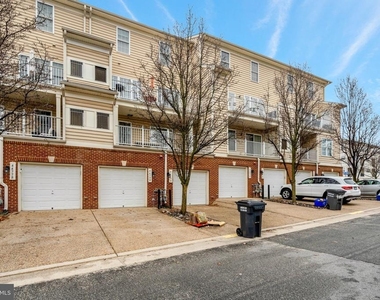 4479 Beacon Grove Circle - Photo Thumbnail 33