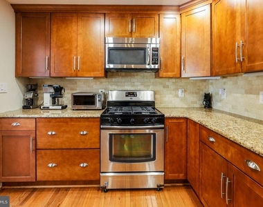 8011 Jackson Road - Photo Thumbnail 7