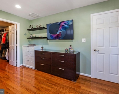 8011 Jackson Road - Photo Thumbnail 31