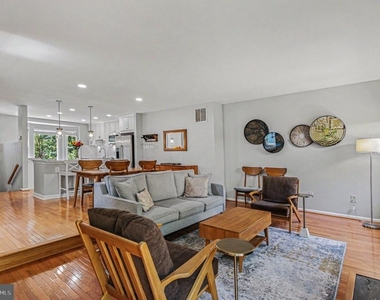 3738 Broomsedge Court - Photo Thumbnail 7
