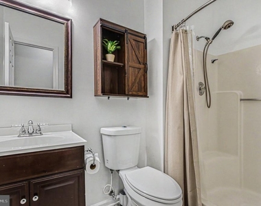 3738 Broomsedge Court - Photo Thumbnail 18