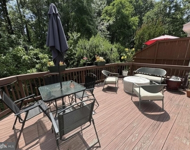 1338 Park Garden Lane - Photo Thumbnail 12