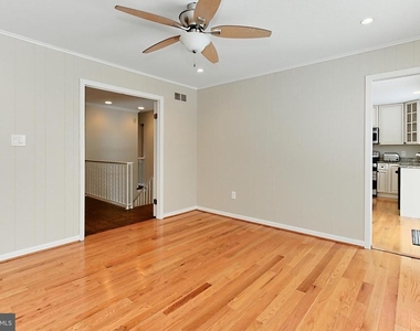 2804 Oakton Manor Court - Photo Thumbnail 20