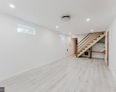 10914 Woodhaven Drive - Photo Thumbnail 17
