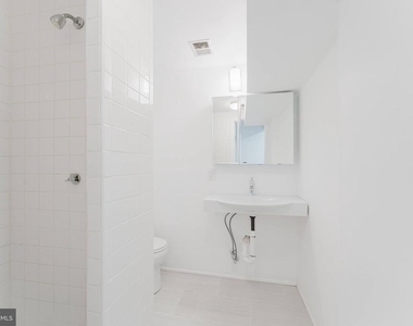 10914 Woodhaven Drive - Photo Thumbnail 20