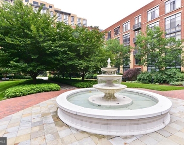 520 John Carlyle Street - Photo Thumbnail 23
