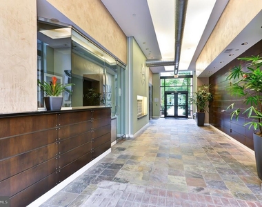 520 John Carlyle Street - Photo Thumbnail 30