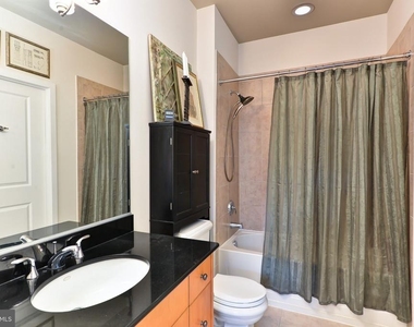 520 John Carlyle Street - Photo Thumbnail 20