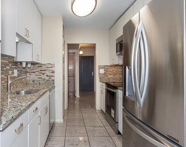 5300 Columbia Pike - Photo Thumbnail 4