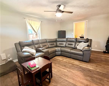 5313 N Sumac Circle - Photo Thumbnail 18