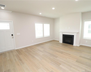 4129 Hazel Branch Way - Photo Thumbnail 2