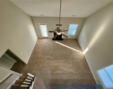 1744 Stackhouse Drive - Photo Thumbnail 11