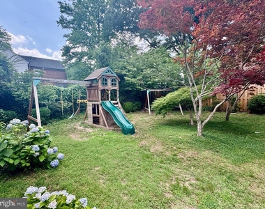 204 S Irving Street - Photo Thumbnail 23