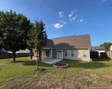 1529 Seabiscuit Drive - Photo Thumbnail 1