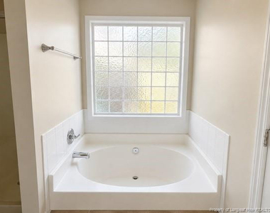 1529 Seabiscuit Drive - Photo Thumbnail 7