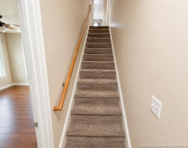 1529 Seabiscuit Drive - Photo Thumbnail 11
