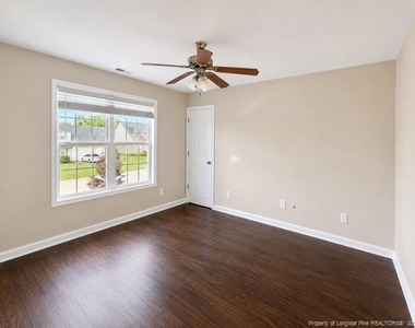 1529 Seabiscuit Drive - Photo Thumbnail 8