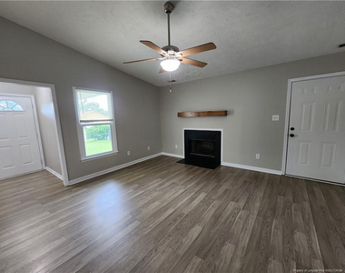 2212 Mossycup Lane - Photo Thumbnail 4