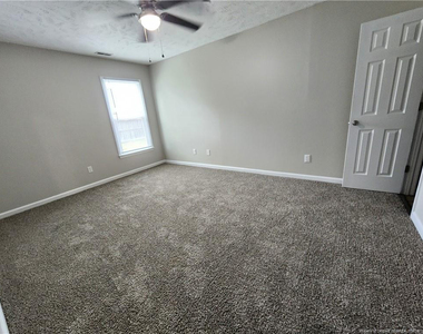 2212 Mossycup Lane - Photo Thumbnail 5