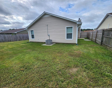 2212 Mossycup Lane - Photo Thumbnail 10