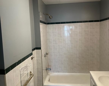 2106 S Shields Street - Photo Thumbnail 11