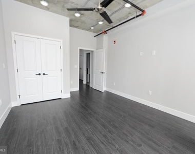 3460 J Street - Photo Thumbnail 5