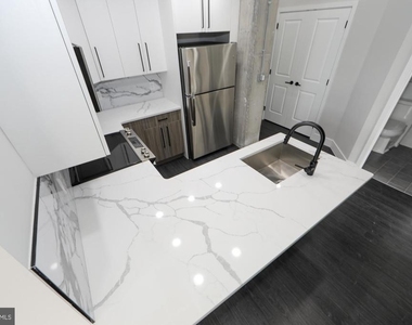 3460 J Street - Photo Thumbnail 6